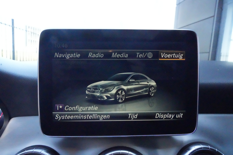 Mercedes-Benz CLA 180 AMG 123pk Panoramadak/Navigatie/Stoelverwarming — photo 17