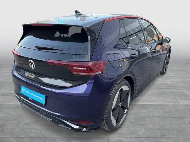 Volkswagen Id.3 view 8