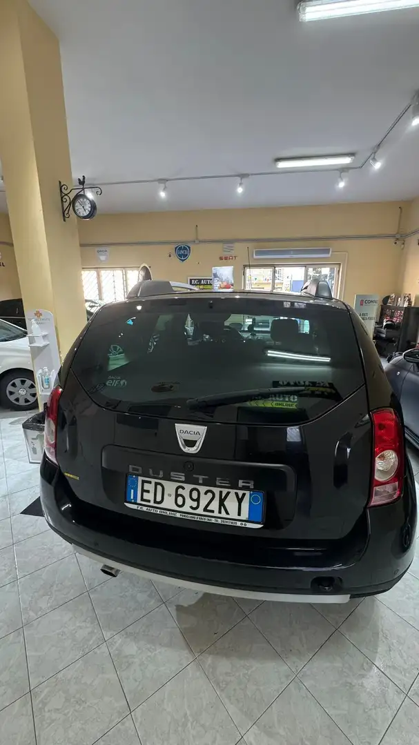 Dacia Duster Duster I 2010 1.6 Laureate 4x2 110cv Nero - 2