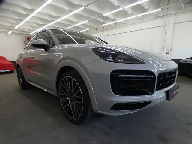 Porsche Cayenne Coupe GTS*SPORT CHRONO/DESIGN*PANO*ACC*