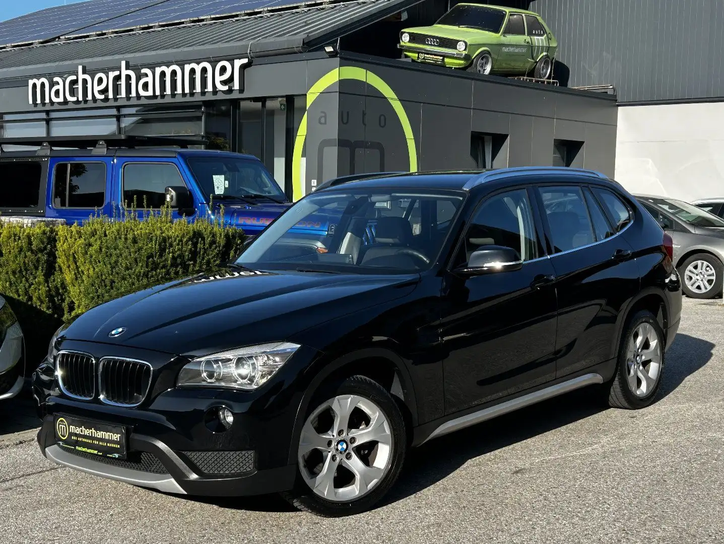 BMW X1 sDrive 18d *NAVI*RFK*CARPLAY*ANDROIT*17" Schwarz - 1