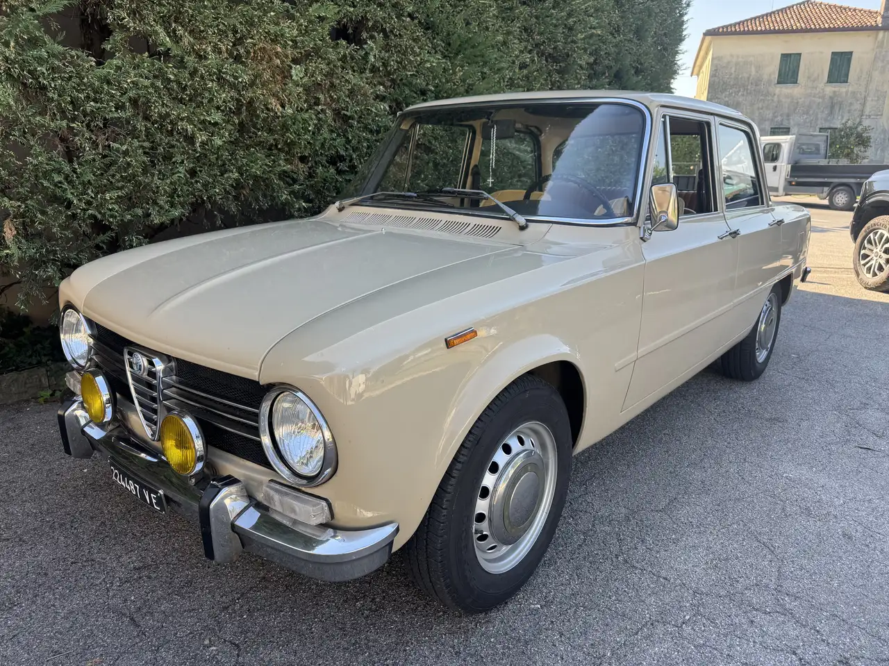 Alfa Romeo Giulia super, foto 1