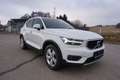 Volvo XC40 D3 Momentum Pro Geartronic Weiß - thumbnail 3