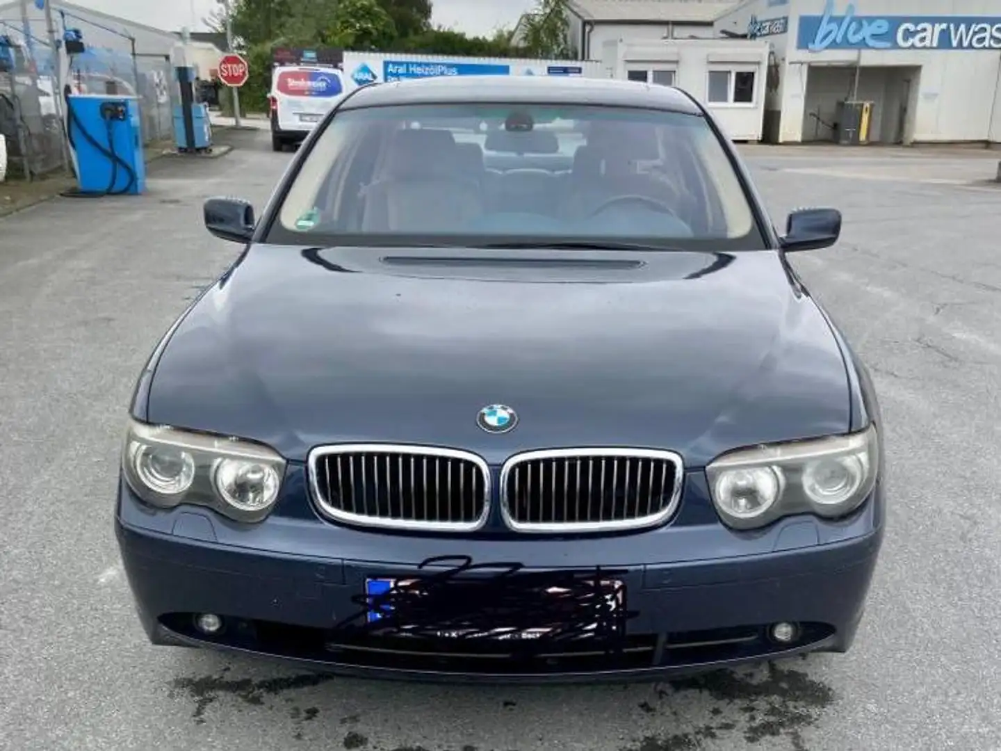 BMW 745 745i Bleu - 1