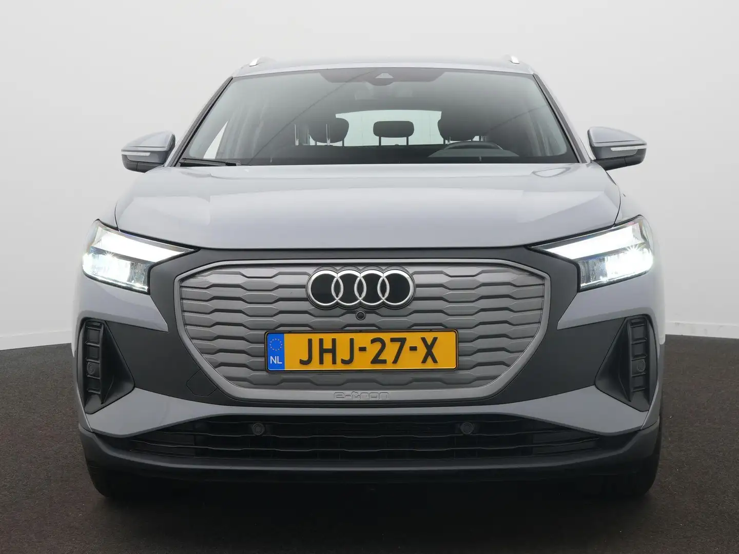 Audi Q4 e-tron 45 Advanced edition 82 kWh | Camera | Stoelverwarm Grijs - 2