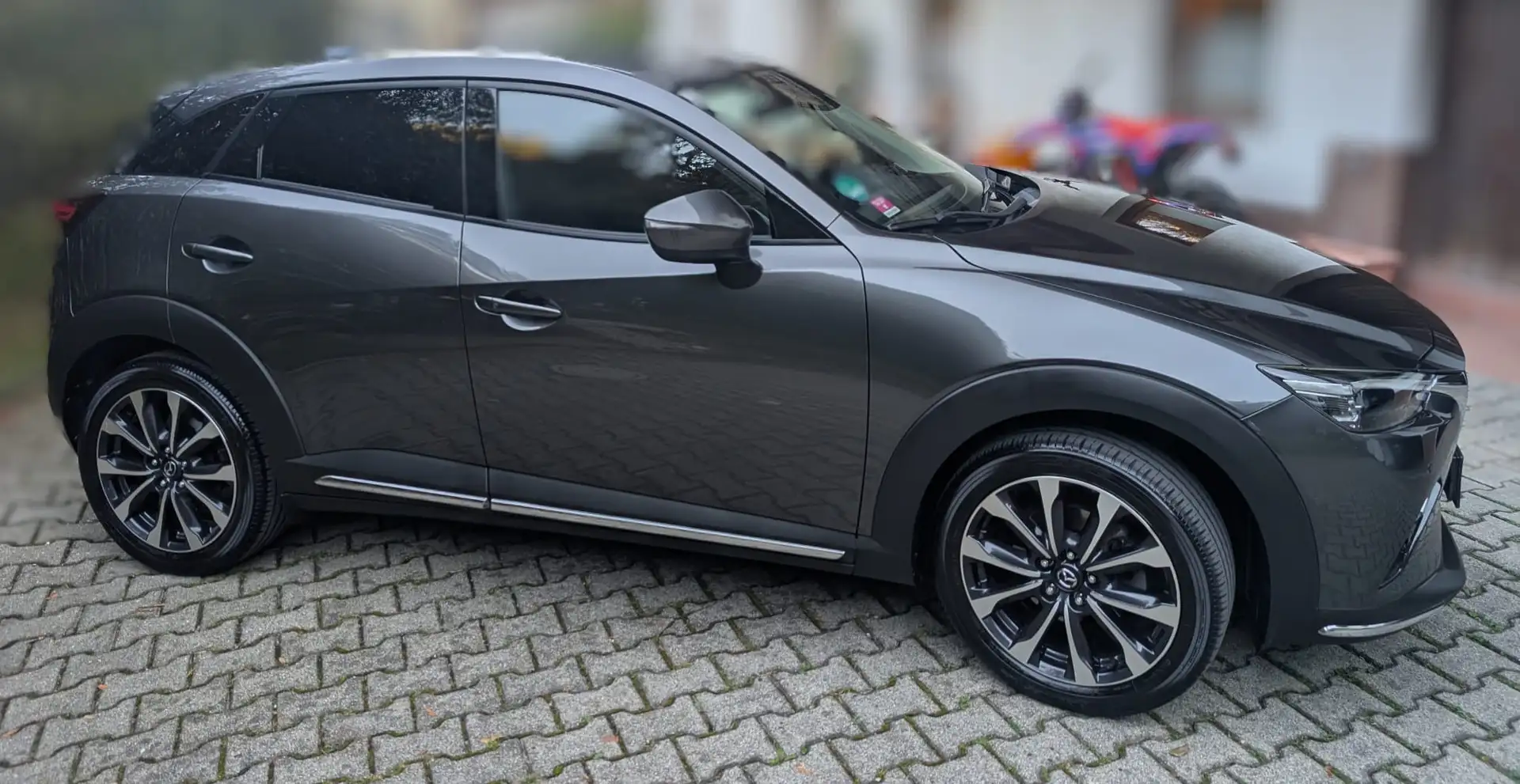 Mazda CX-3 CX-3 G150 AWD Revolution Revolution Grau - 1