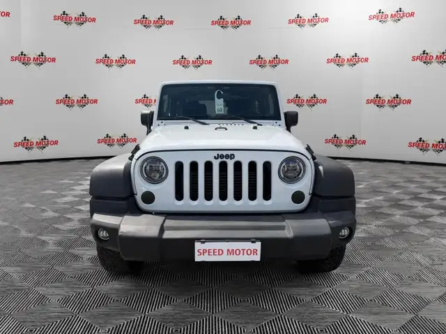 Jeep Wrangler view 2