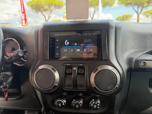 Jeep Wrangler view 12