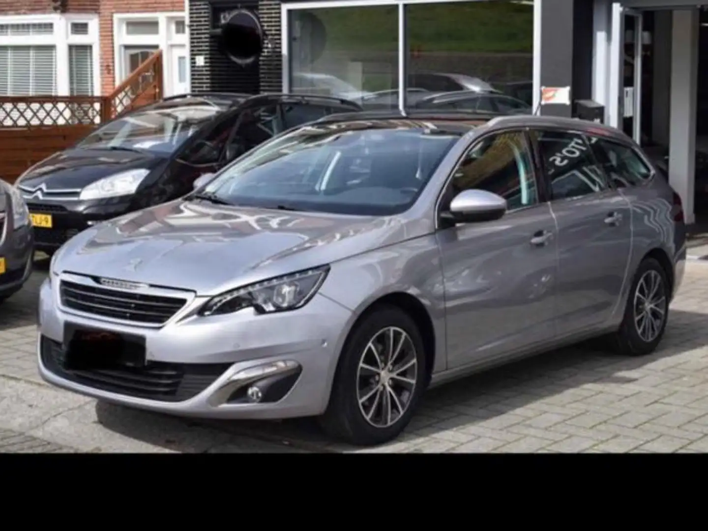 Peugeot 308 308 1.2 PureTech Allure Zilver - 1