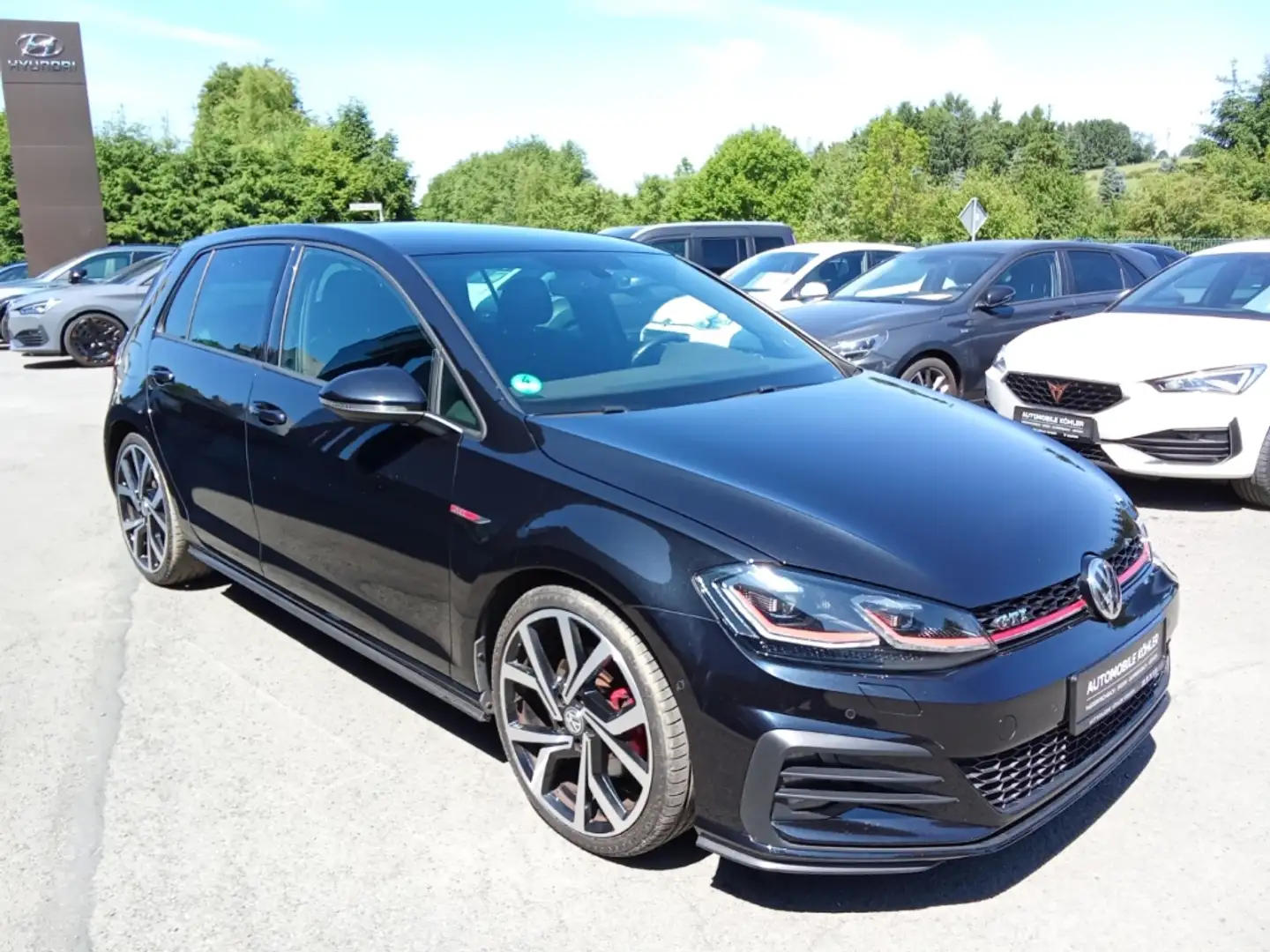 Volkswagen Golf VII GTI BMT Start-Stopp 2.0 TSI 6-Gang NAVI LED SH Schwarz - 2