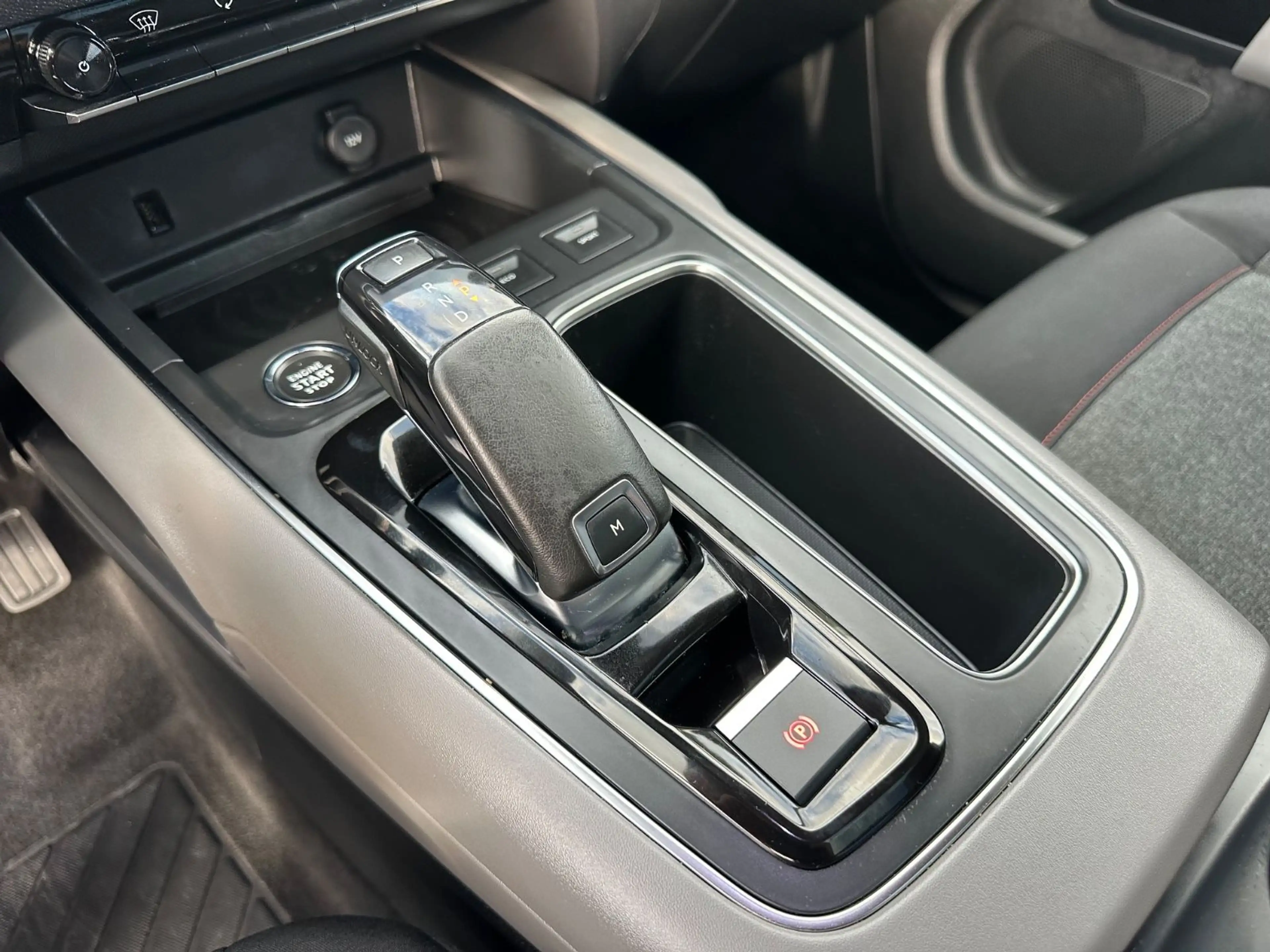 Citroen C5 Aircross 2,0 HDI Aut. LED Pano KAM AHK 132kW — photo 26