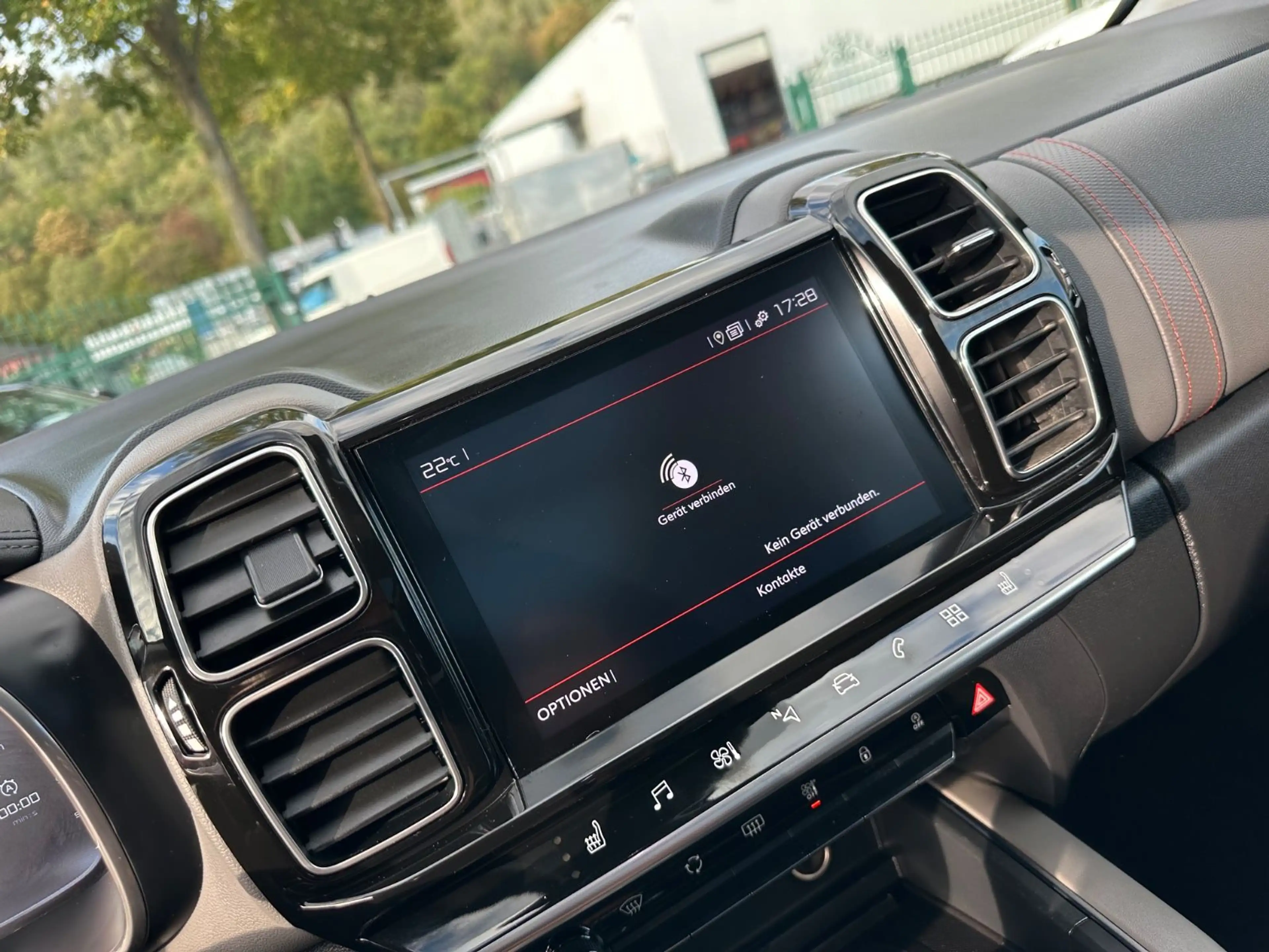Citroen C5 Aircross 2,0 HDI Aut. LED Pano KAM AHK 132kW — photo 23