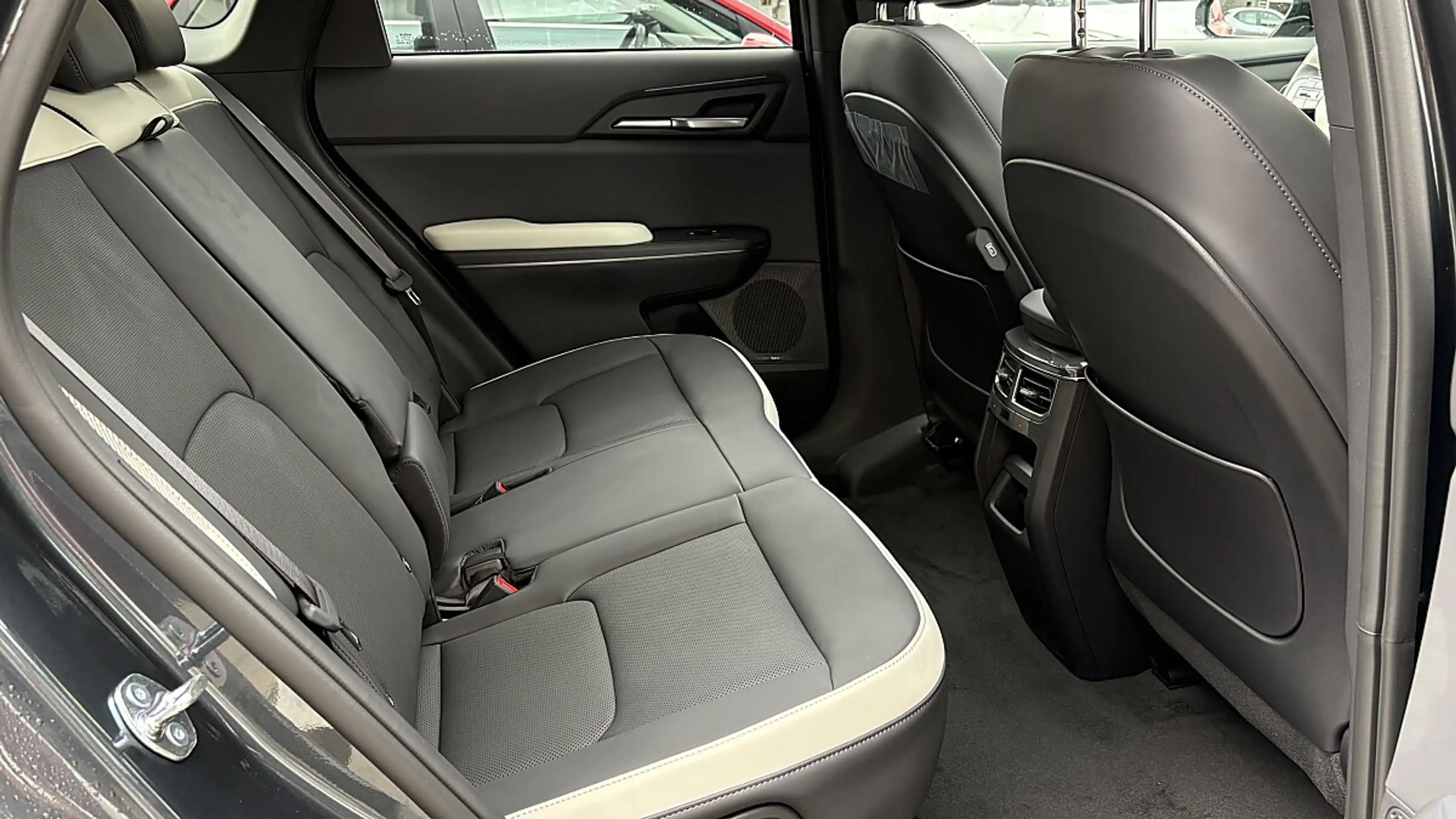 Kia EV5 265 AWD 81,4kWh GT-Line SD — photo 7