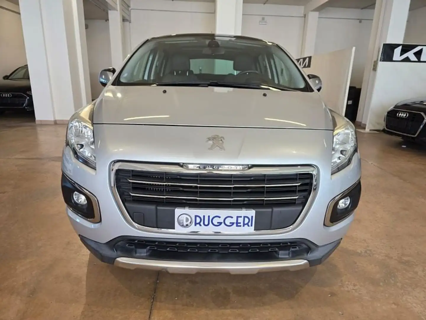 Peugeot 3008 3008 1.6 HDi 115CV Business Argento - 2