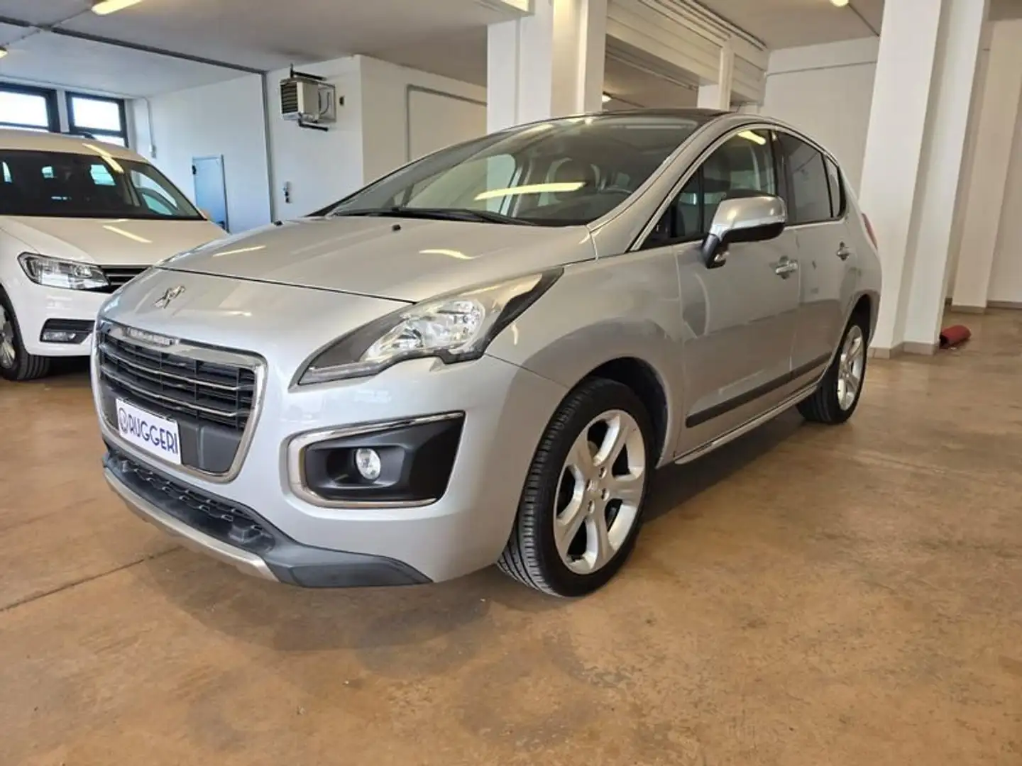 Peugeot 3008 3008 1.6 HDi 115CV Business Argento - 1