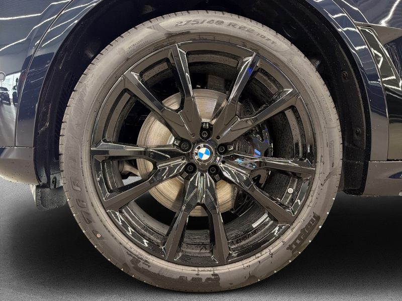 BMW X7 xDrive40d M Sport Pro LMR 22'' Park-Assistent HUD — photo 7