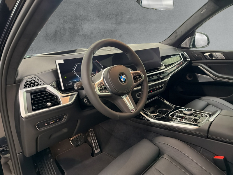 BMW X7 xDrive40d M Sport Pro LMR 22'' Park-Assistent HUD — photo 9