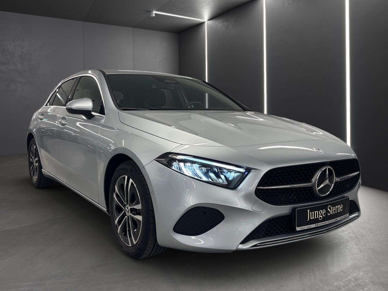 Mercedes-Benz A 180