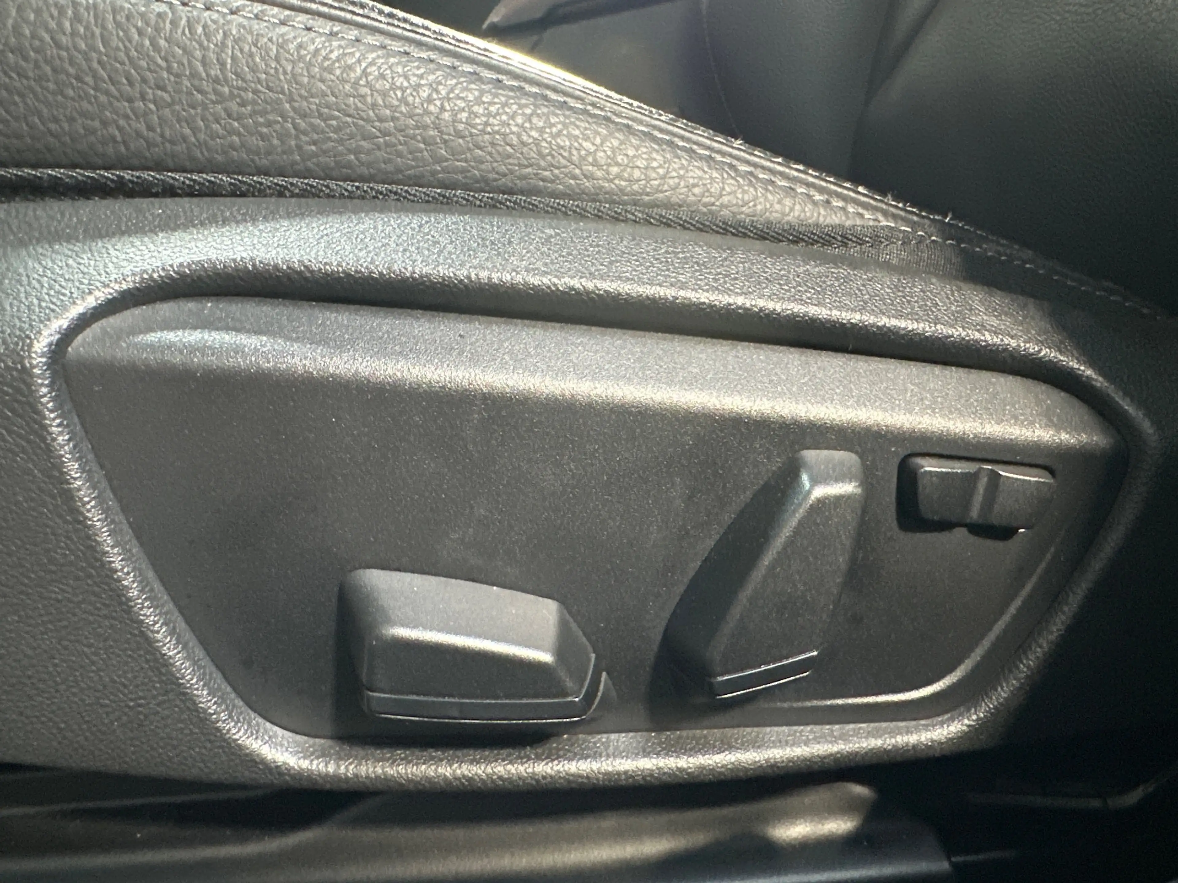BMW 135 xDrive NAV+LED+PANO+H&K+ACC+DAB+LENKRADHZG+LCP — photo 15