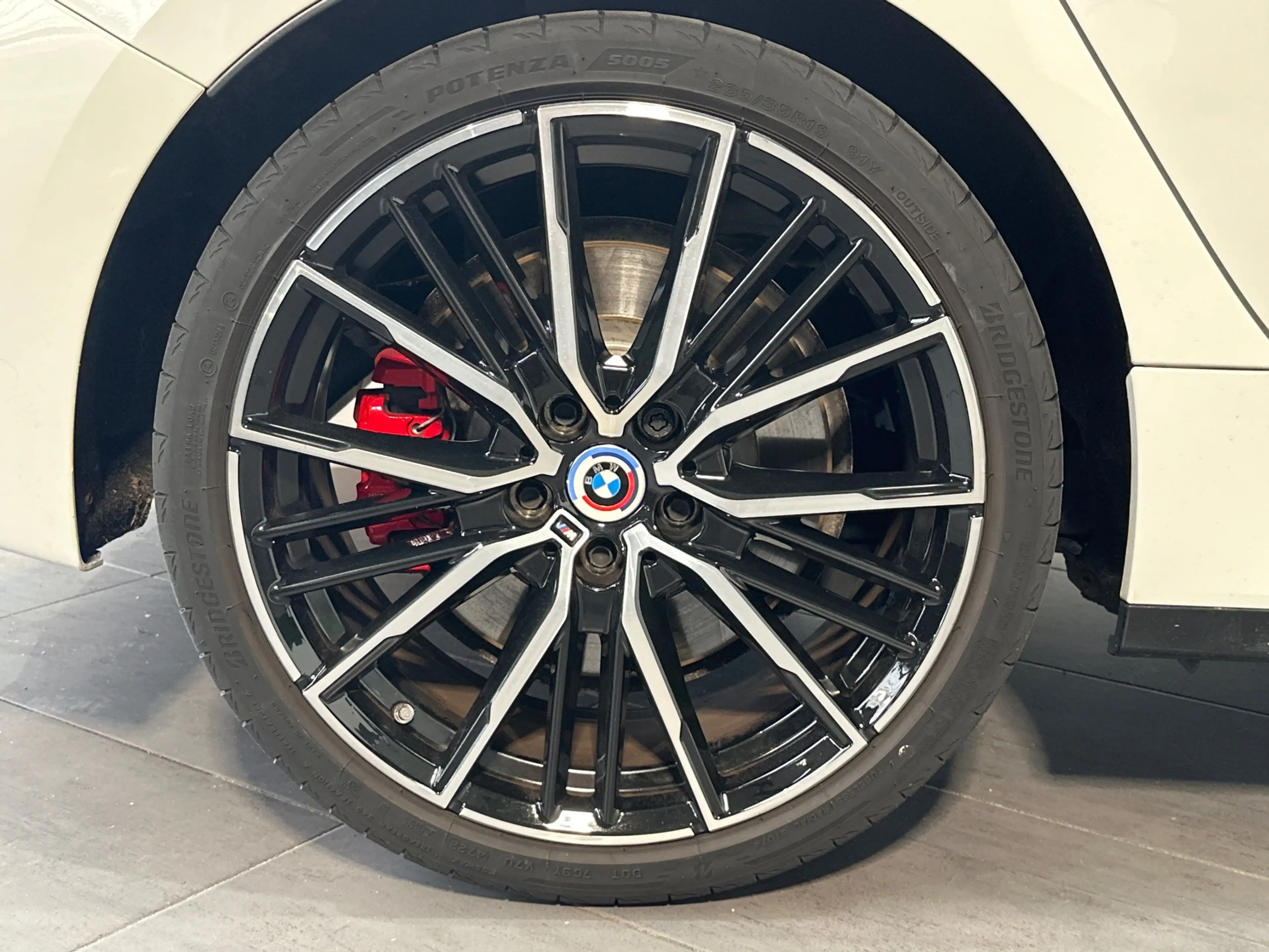BMW 135 xDrive NAV+LED+PANO+H&K+ACC+DAB+LENKRADHZG+LCP — photo 3