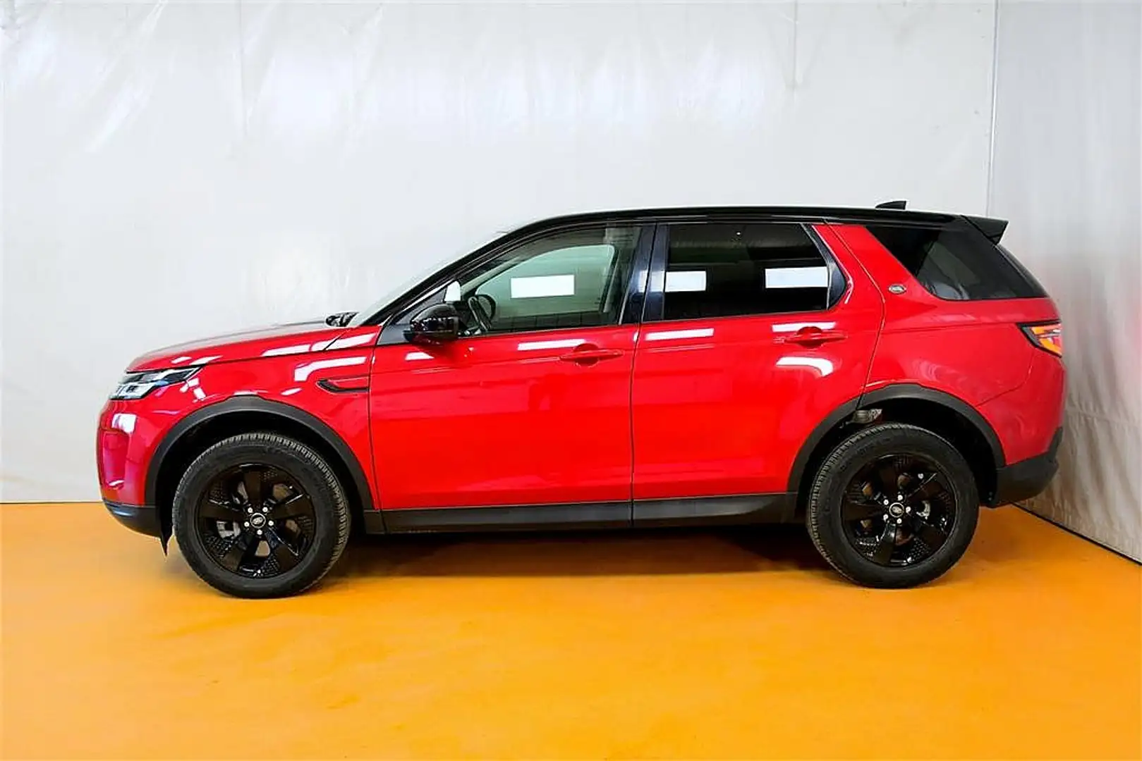 Land Rover Discovery Sport D150 4WD Aut. S Rot - 2