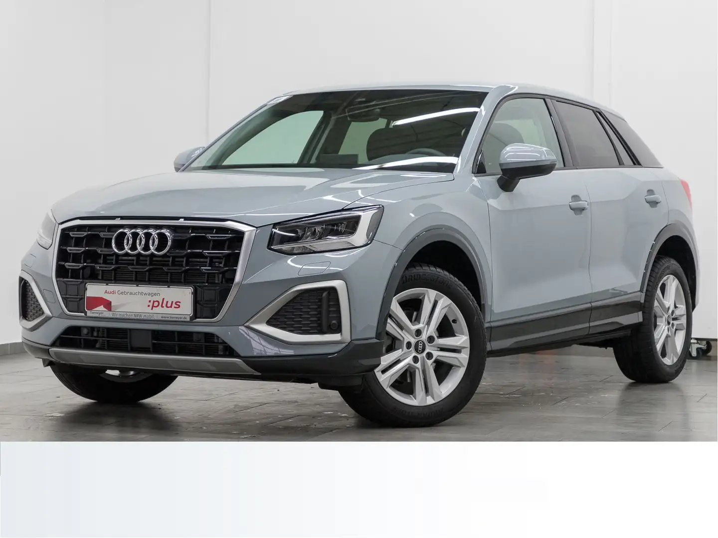 Audi Q2 35 TFSI ADVANCED SONOS AHK VIRTUAL SITZH Grau - 2