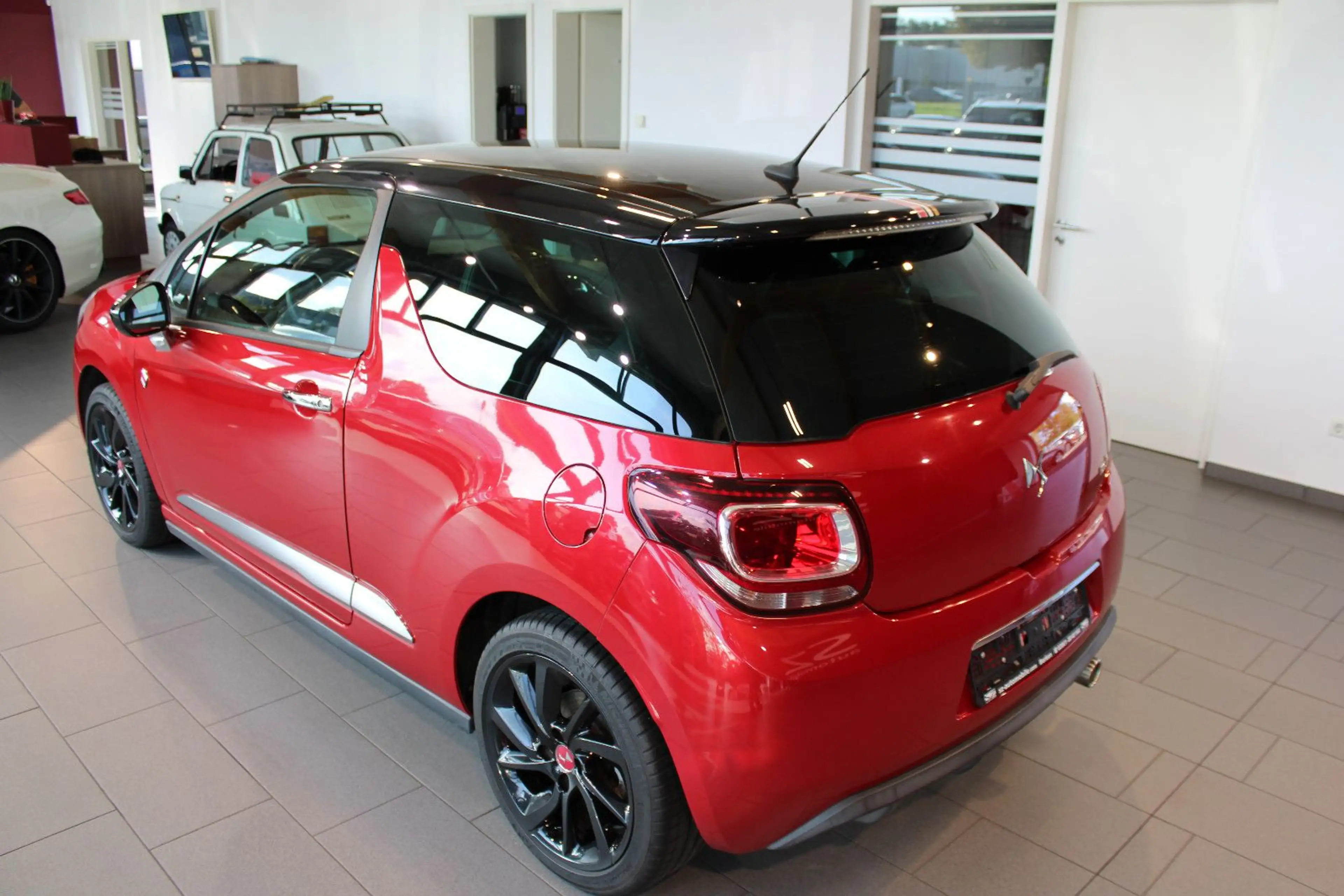 DS Automobiles DS 3 Performance Line 2.Hand Klima — photo 9