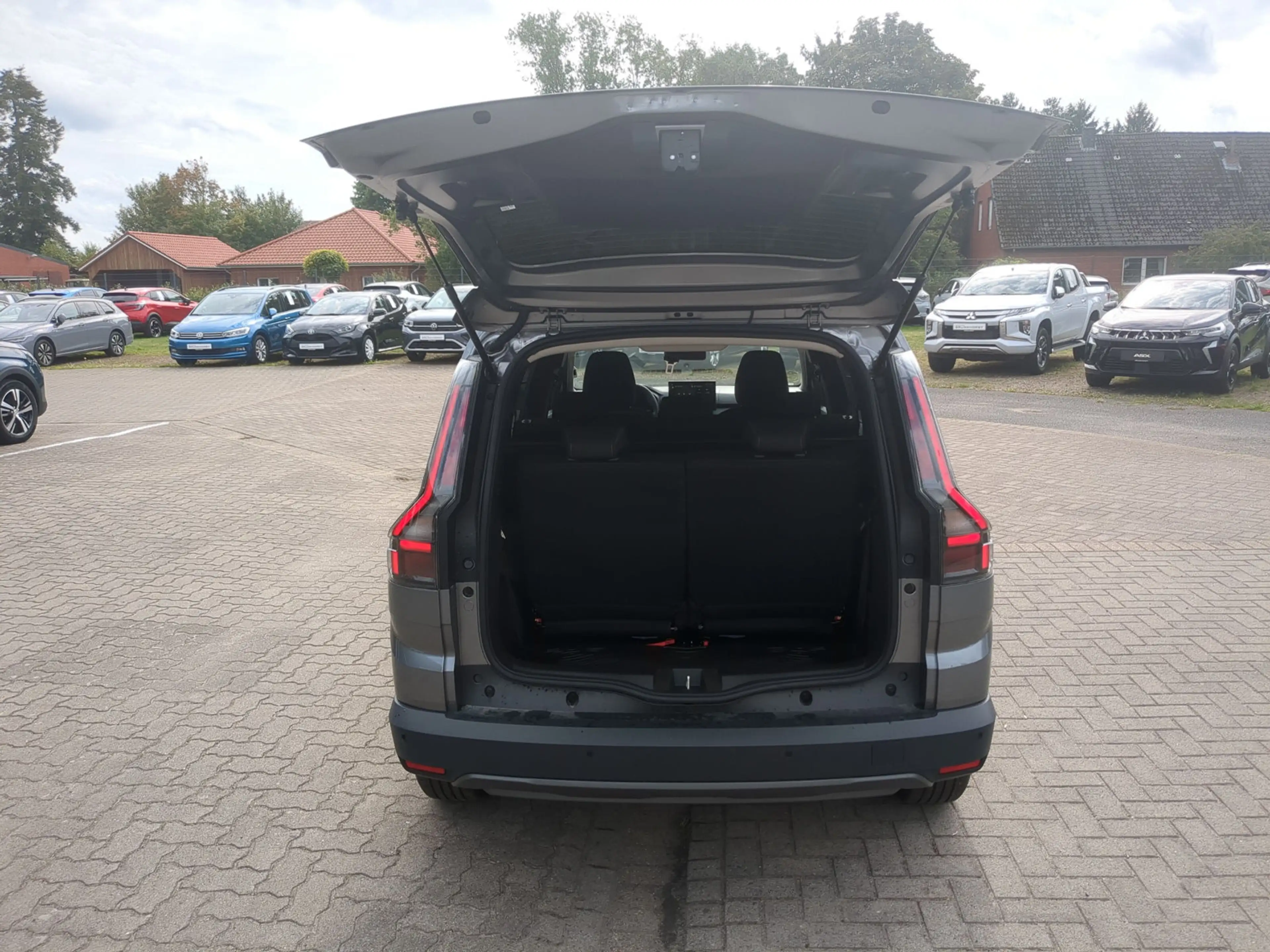 Dacia Jogger LPG 120 auto Extreme 7-S SHZ LKHZ MV-Kamera — photo 15
