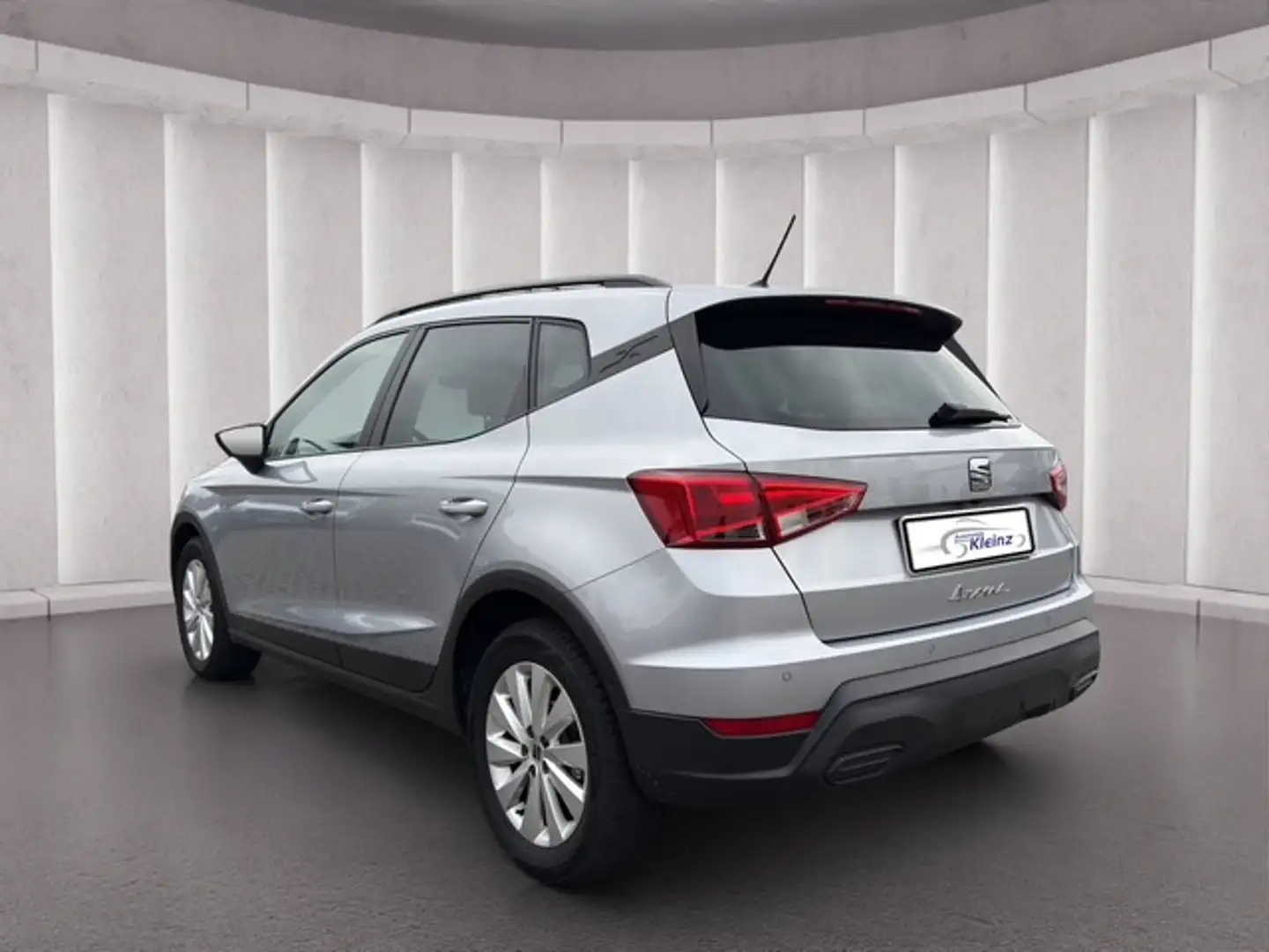 SEAT Arona Style+DSG+LED+NAVIGATION+SITZHEIZUNG+R-KAM Plateado - 2