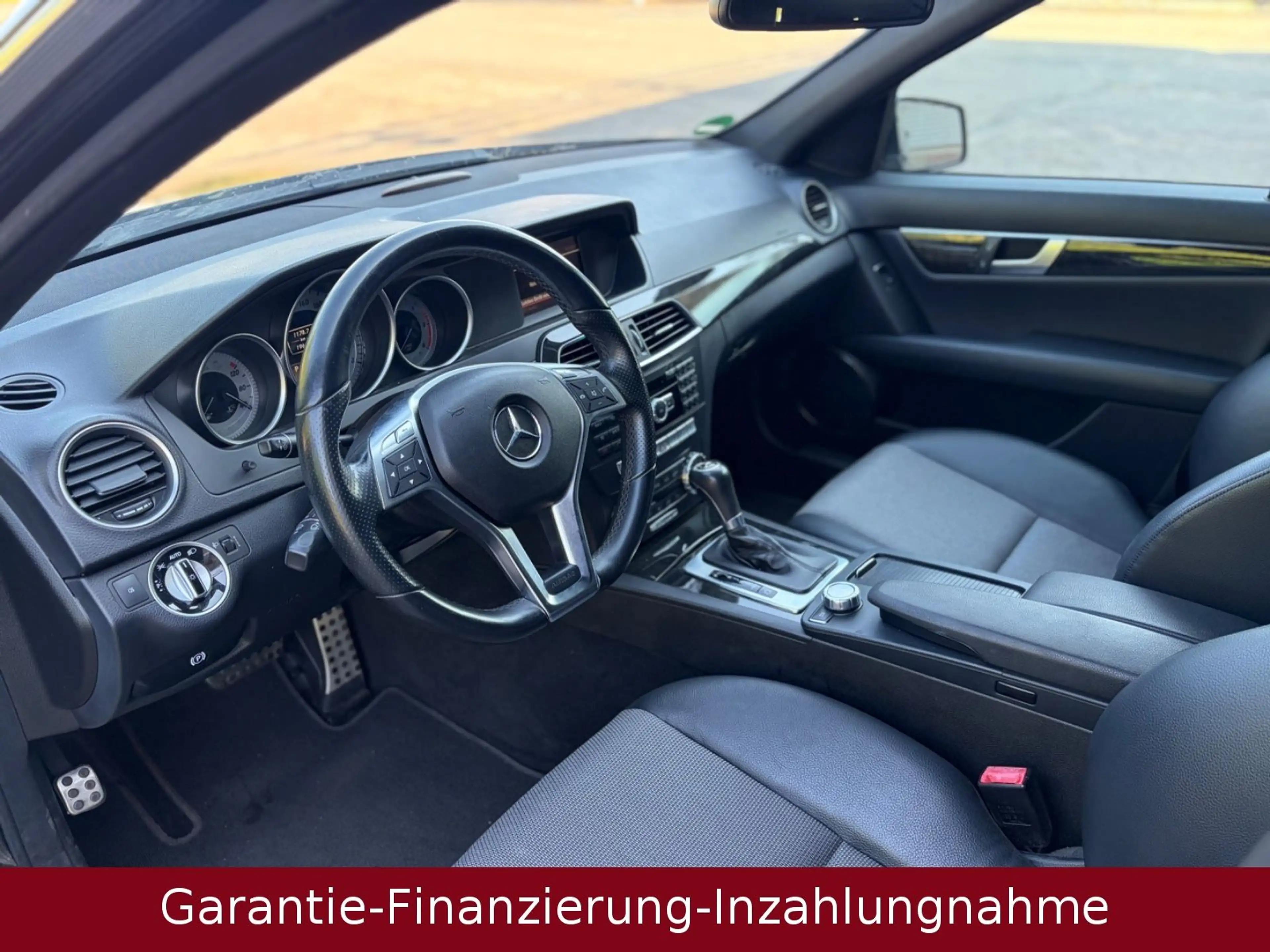 Mercedes-Benz C 350 C350 AMG — photo 9