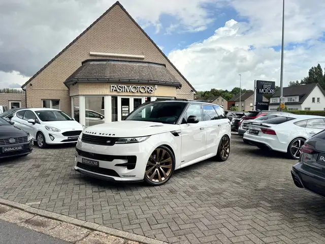 Land Rover Range Rover Sport main image