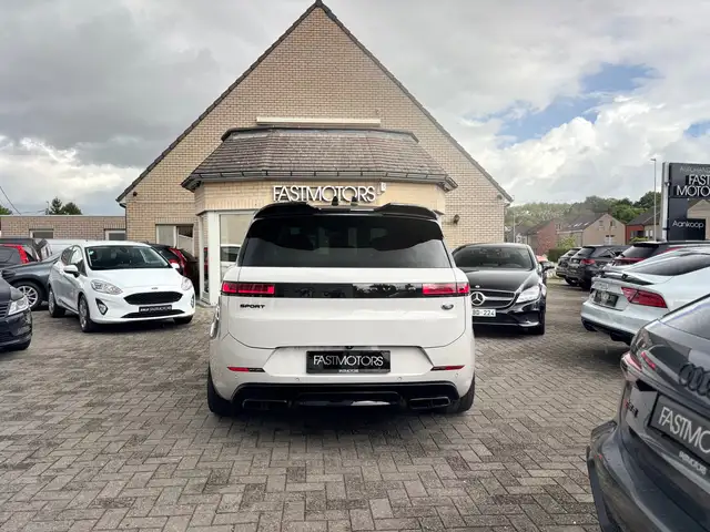 Land Rover Range Rover Sport view 5