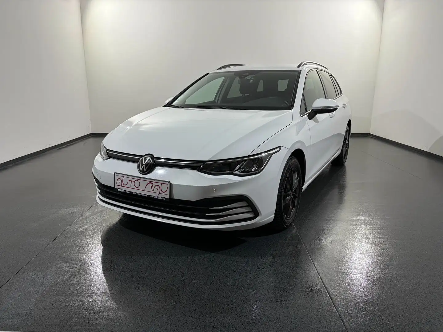Volkswagen Golf Variant 2.0 TDI SCR Life *LED*ACC*NAVI*SHZ* Weiß - 2