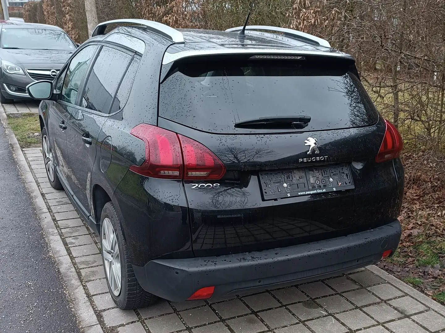 Peugeot 2008 2008 1,6 BHDI S Schwarz - 1