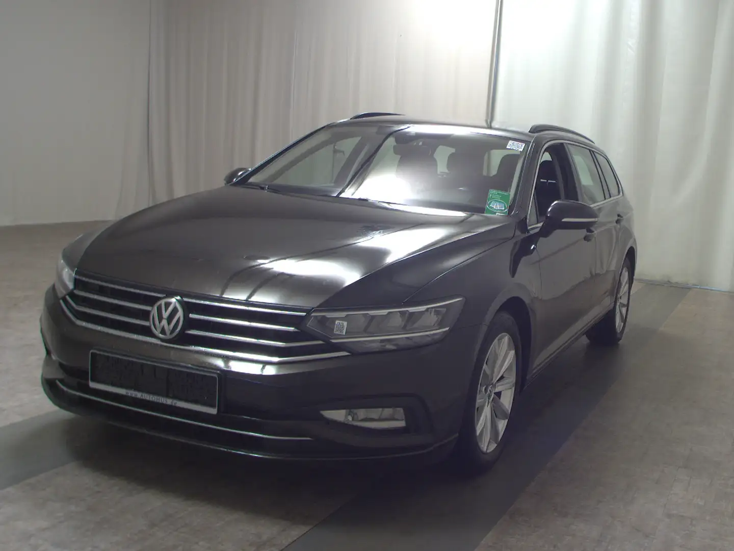 Volkswagen Passat Var. 1.5 TSI Business Navi LED ACC RfK Braun - 2