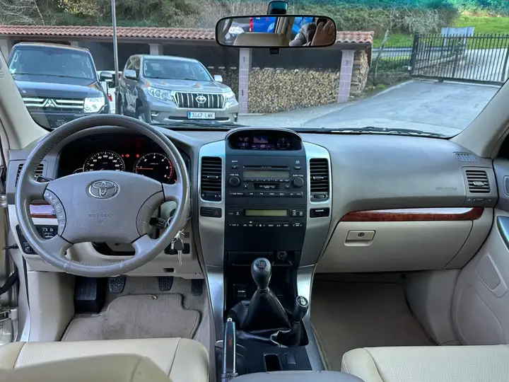 Toyota Land Cruiser D-4D VX 3p 2009, foto 10