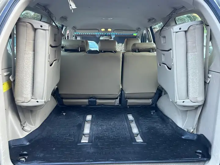 Toyota Land Cruiser D-4D VX 3p 2009, foto 13