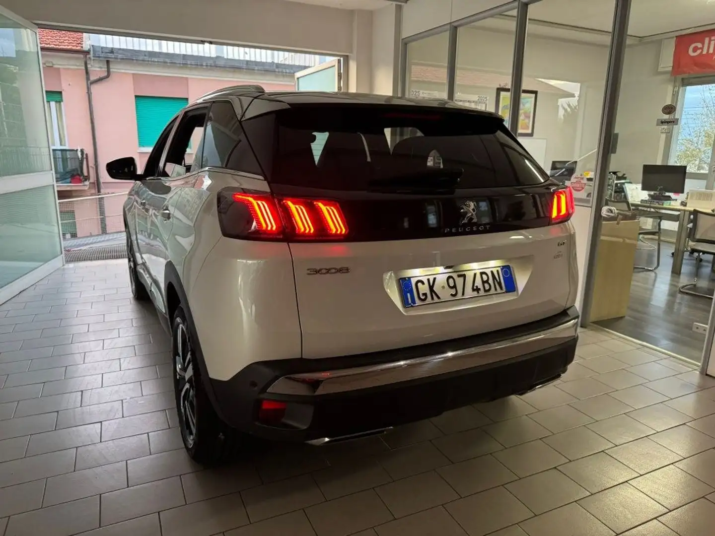 Peugeot 3008 PROMO FINANZIAMENTO 130 S&S EAT8 GT Bianco - 2