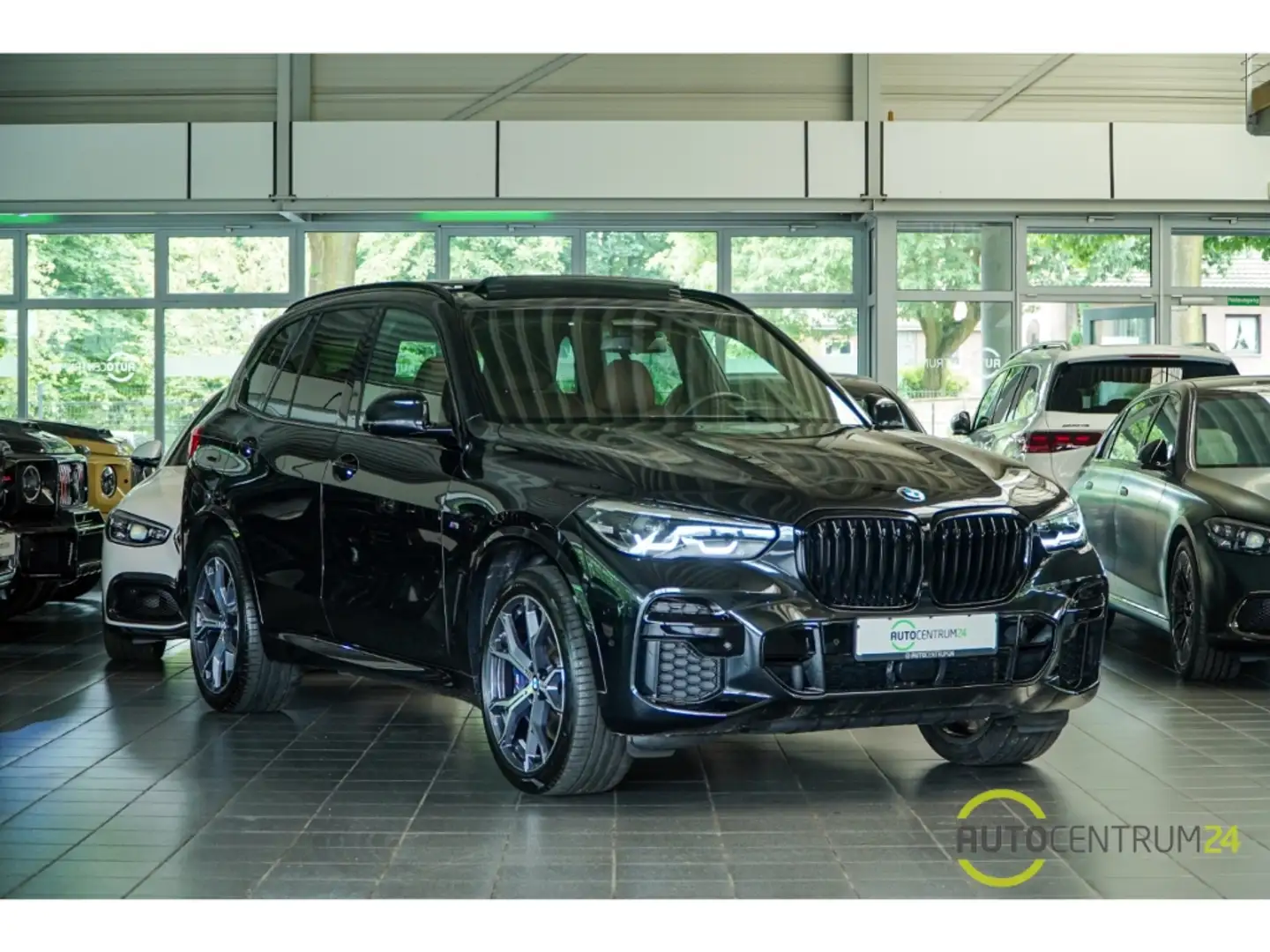 BMW X5 40d M Sport Pano Memo Entertainment Park+ HK Noir - 1