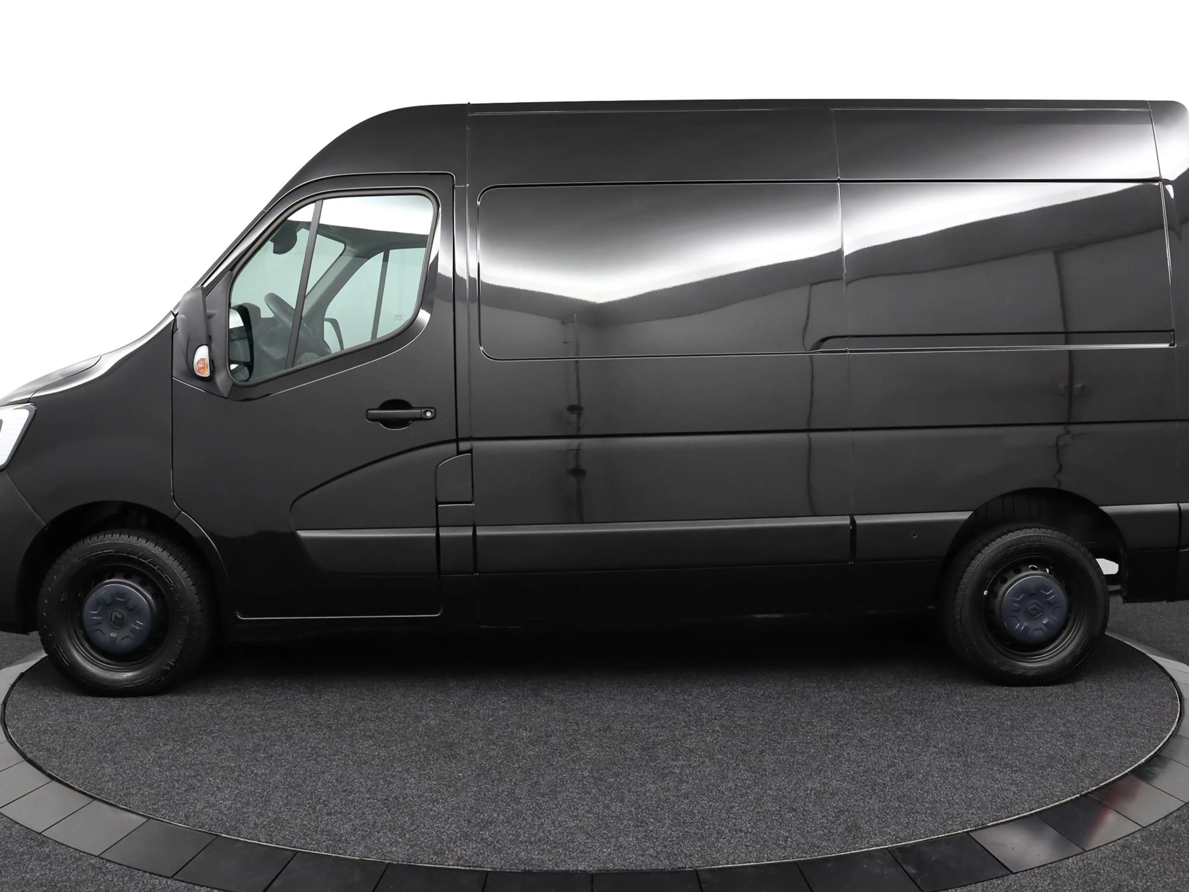 Renault Master T35 L2H2 FWD dCi 135 GB Work Edition | Trekhaak | — photo 2