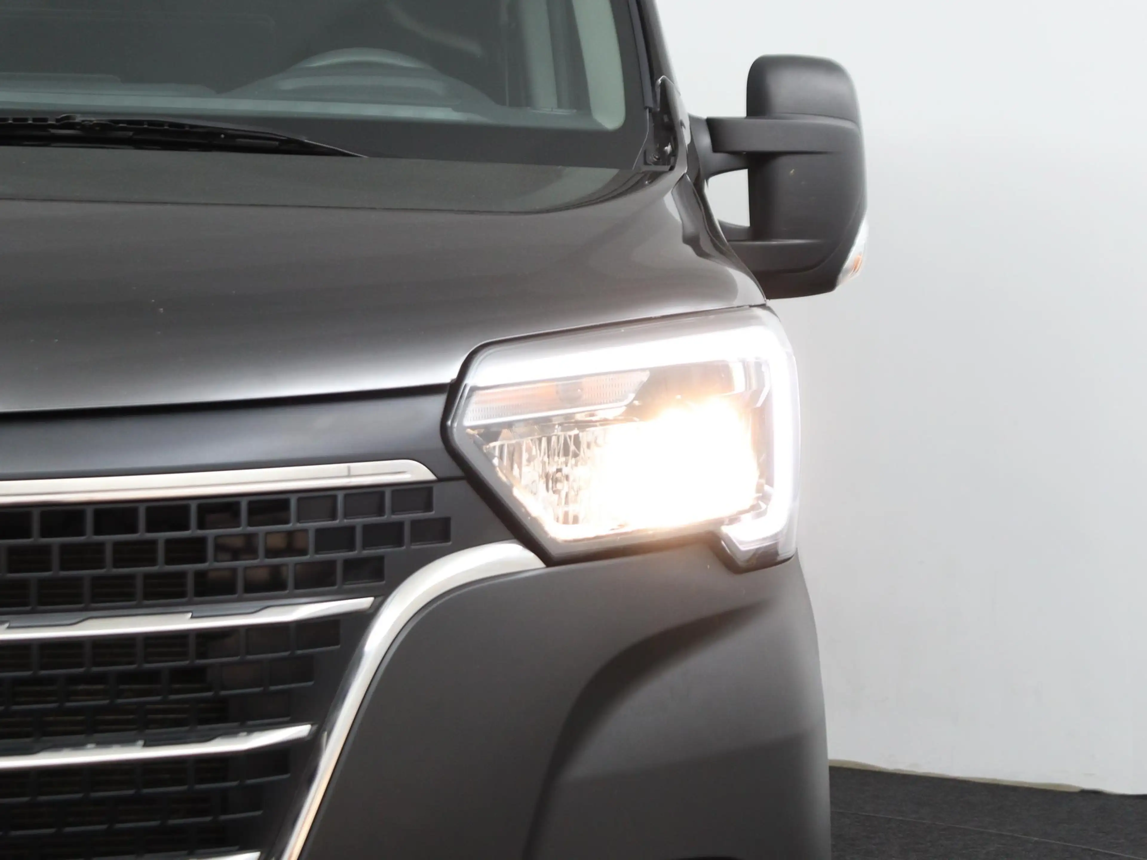 Renault Master T35 L2H2 FWD dCi 135 GB Work Edition | Trekhaak | — photo 11