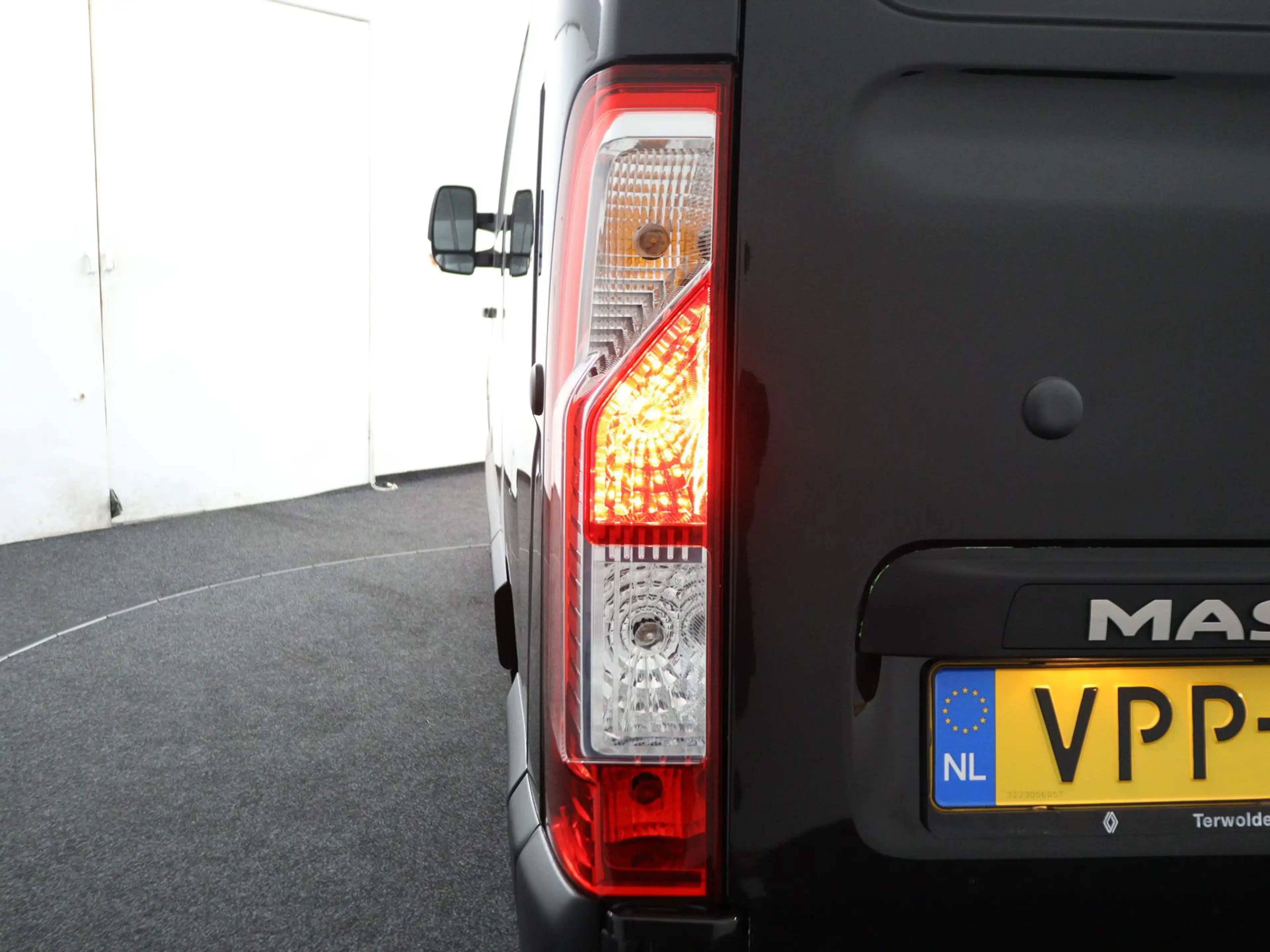 Renault Master T35 L2H2 FWD dCi 135 GB Work Edition | Trekhaak | — photo 13