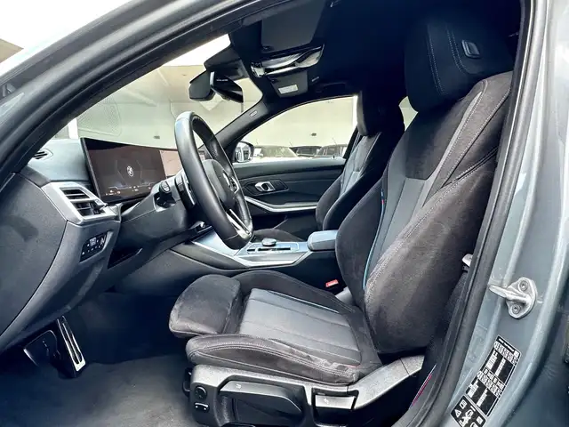 BMW 3 Series view 11