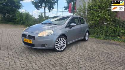 Fiat Grande Punto 1.4-16V Sport
