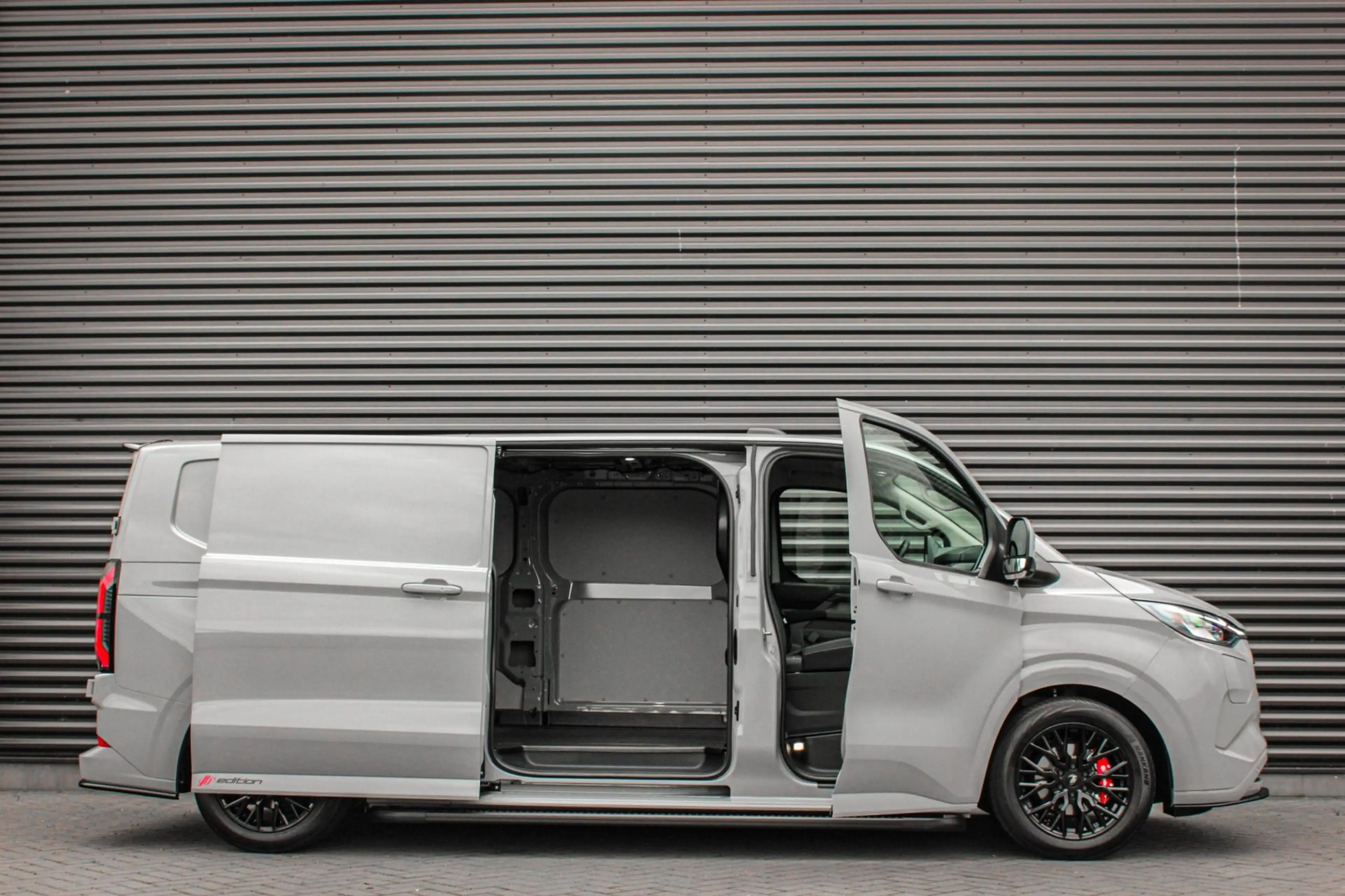 Ford E-Transit Cust. 340 L2H1 Limited 65 kWh 218PK / JB-EDIITON / — photo 8