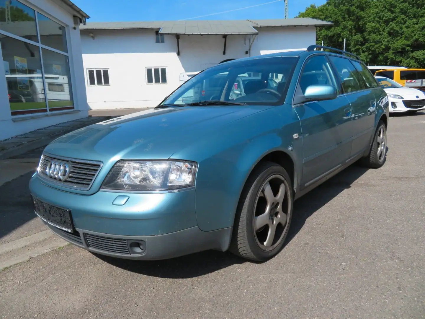 Audi A6 2.4 multitronic Avant*Xenon*Leder*PDC*SHZ Зелений - 1