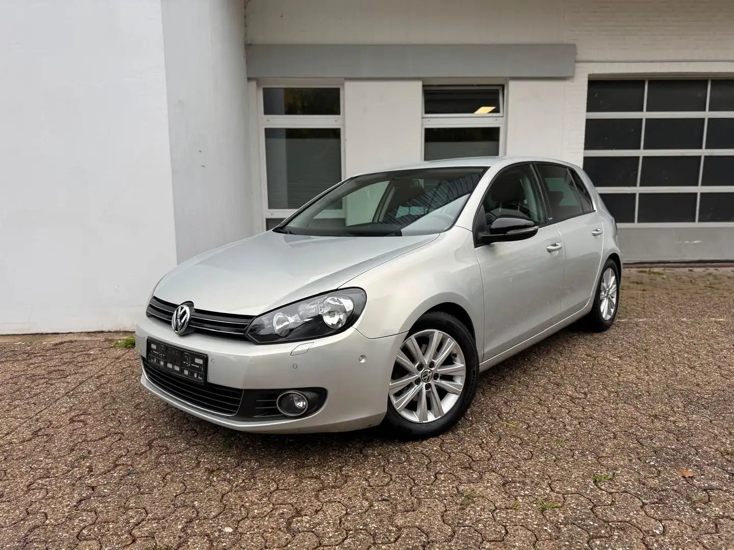 Volkswagen Golf VI 1.2 TSI DSG Style Lim. PDC MFL Sitzhzg. Gold - 1