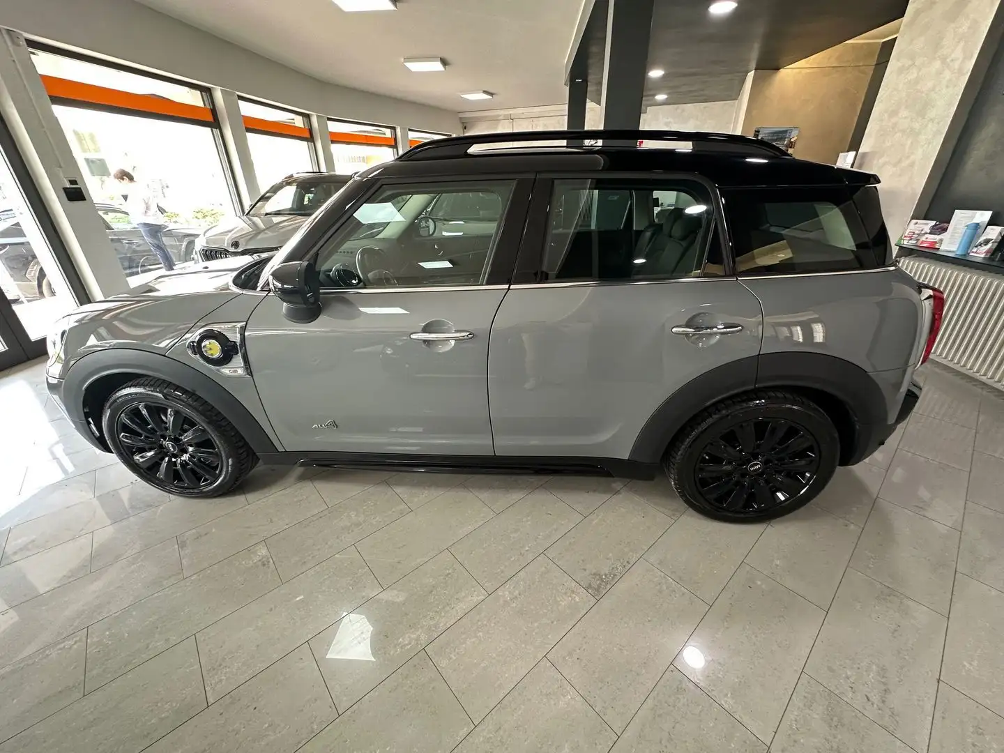 MINI Countryman SE Hype 1.5 Cooper SE PHEV Verde - 2