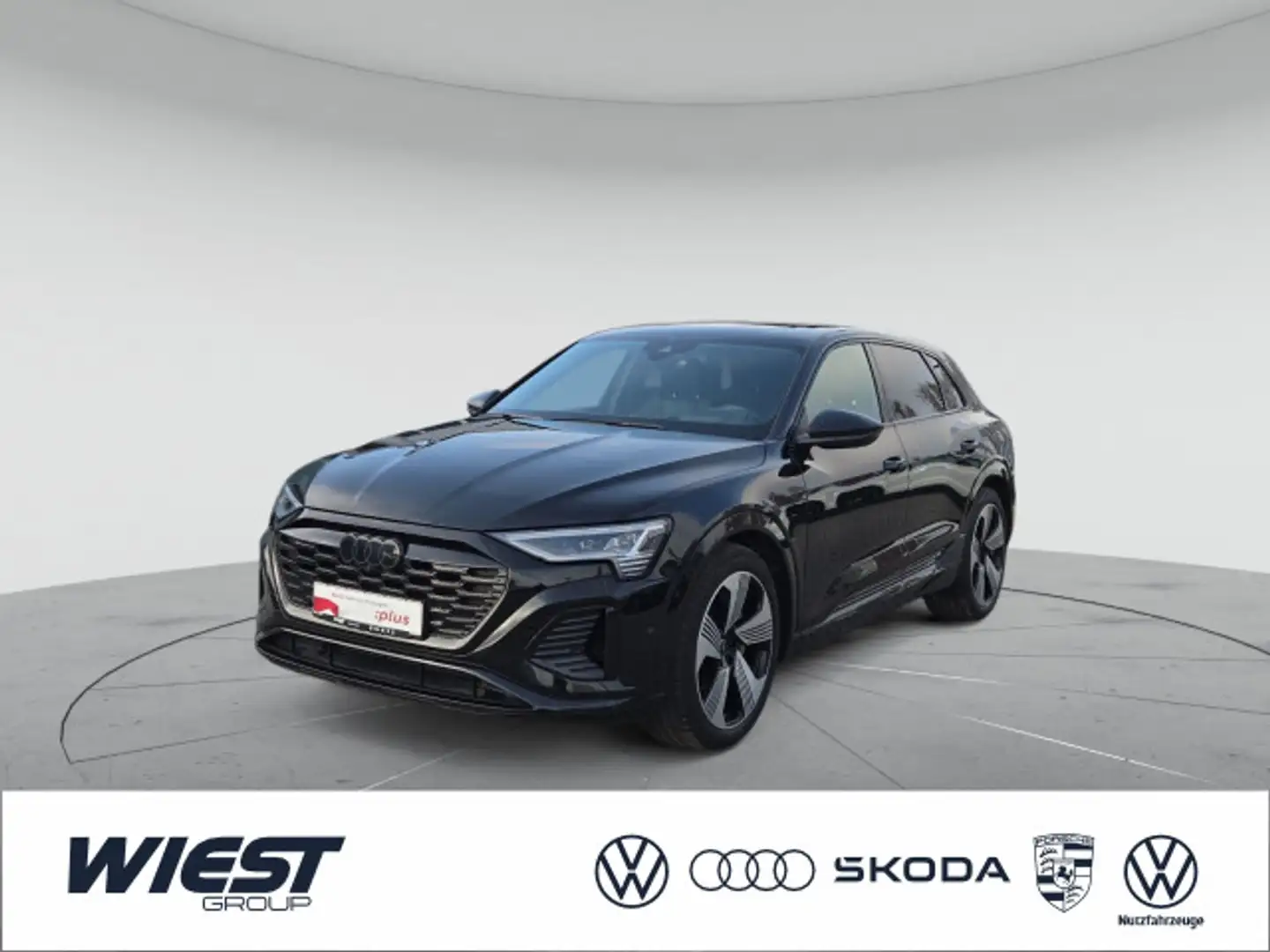 Audi Q8 e-tron S line 55 qu. S line/LUFT/PANO/360°KAM Schwarz - 1