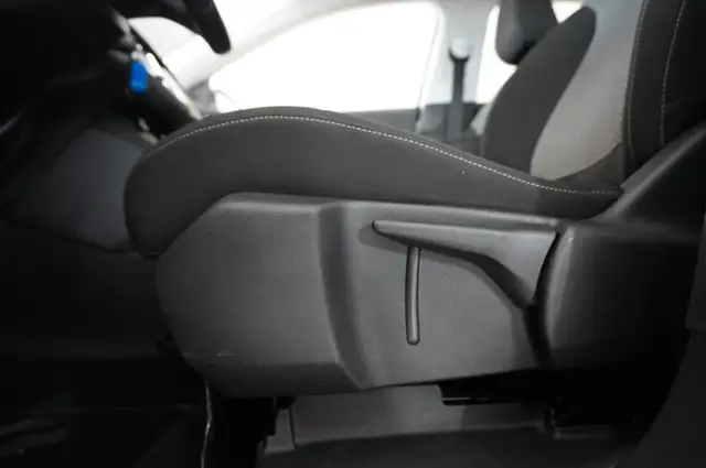 Opel Grandland X view 10